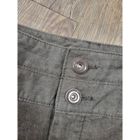 CATO Brown Women's Bermuda Dress Shorts Size 12 - 11" Inseam - Picture 2 of 5